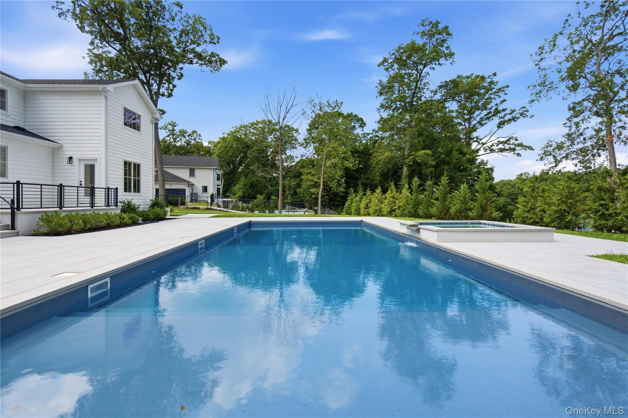 Single Family Pine Road Nassau County, NY 11791, MLS-1025444-32