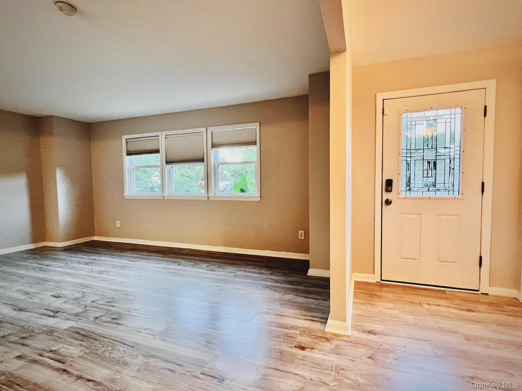 Single Family Summercress Lane Suffolk County, NY 11727, MLS-1025456-2