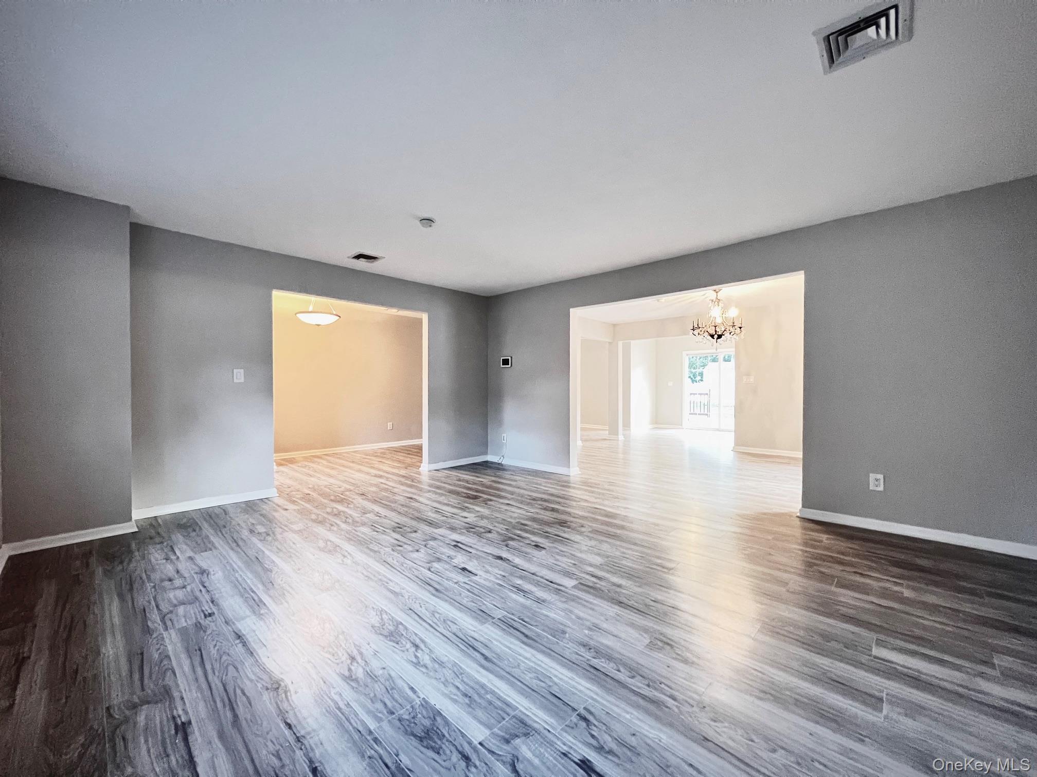 Single Family Summercress Lane Suffolk County, NY 11727, MLS-1025456-3
