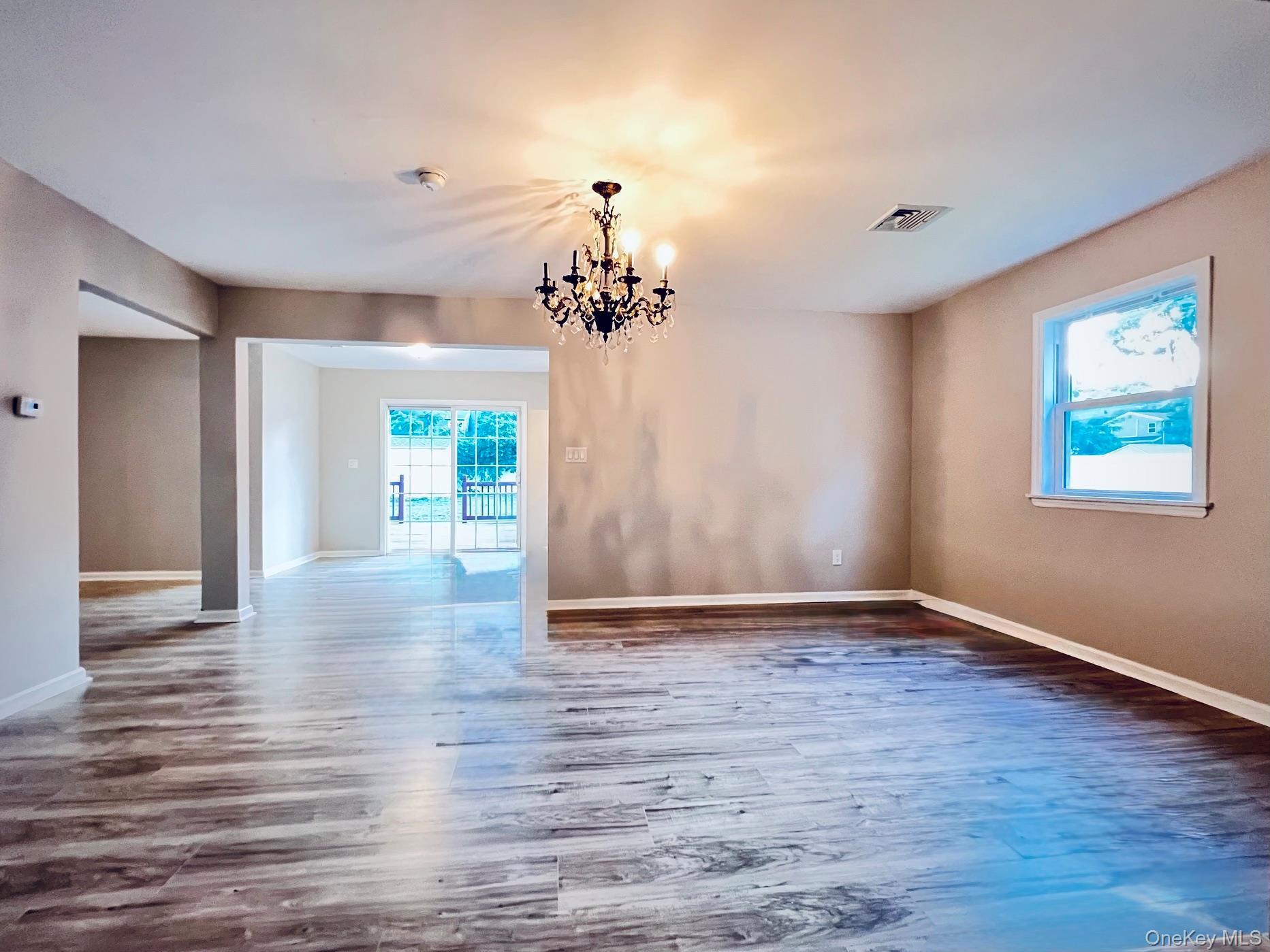 Single Family Summercress Lane Suffolk County, NY 11727, MLS-1025456-4