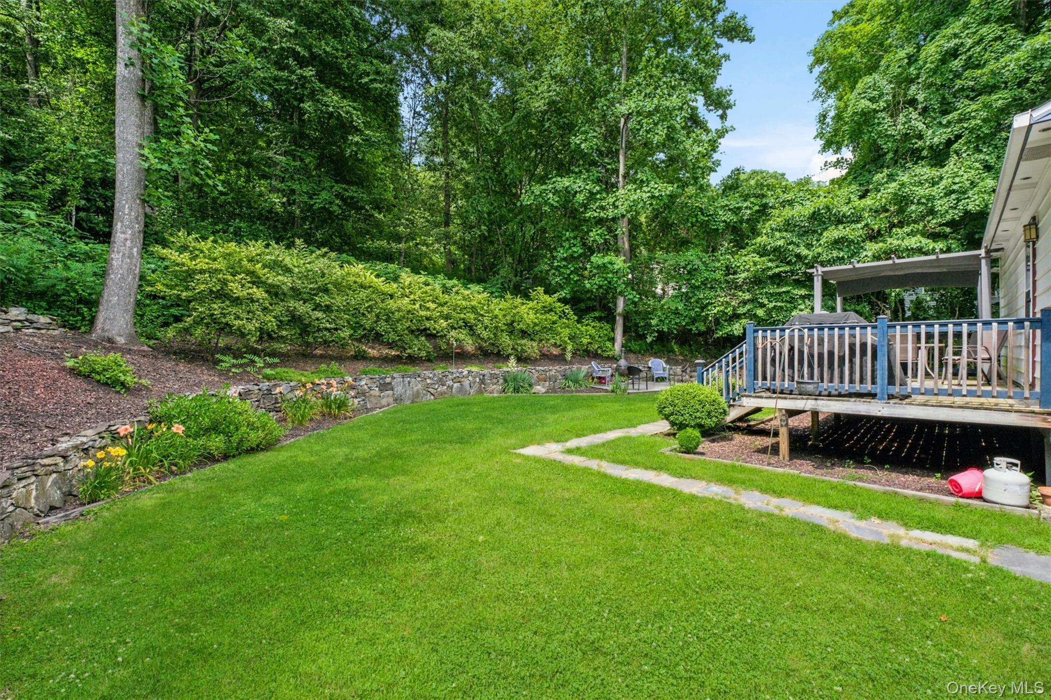 Single Family Oak Ridge Drive  Putnam County, NY 10579, MLS-1025462-13