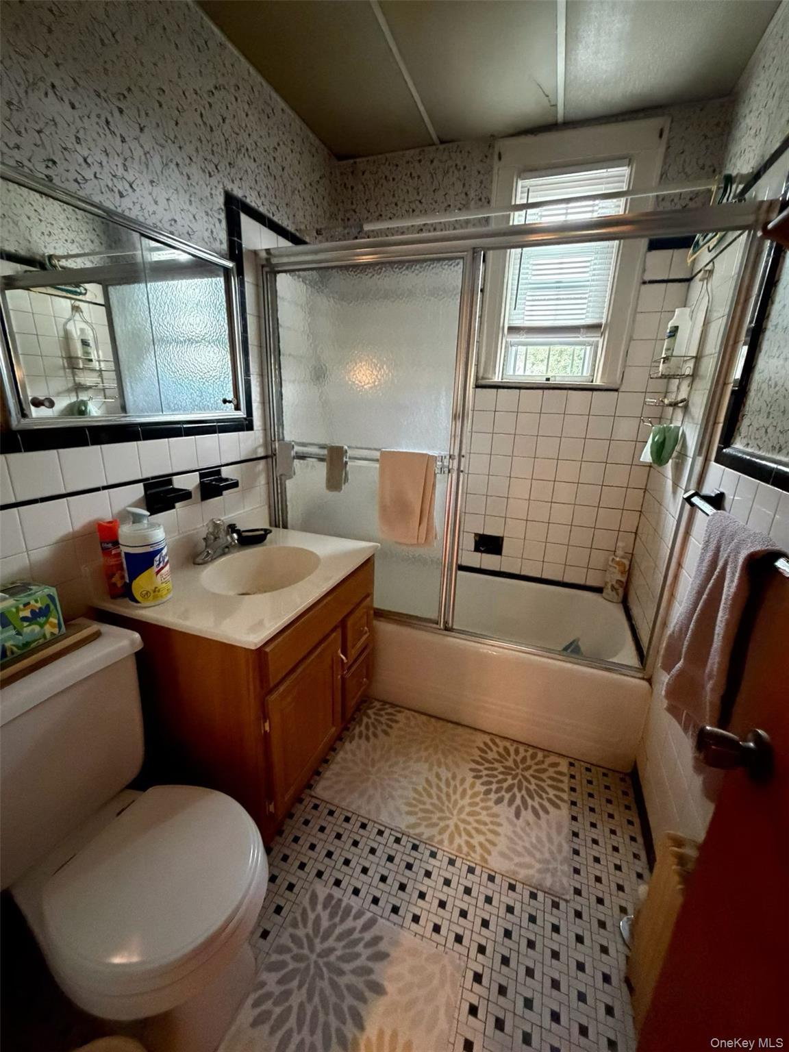 Single Family 161st Street  Queens, NY 11358, MLS-1025485-9