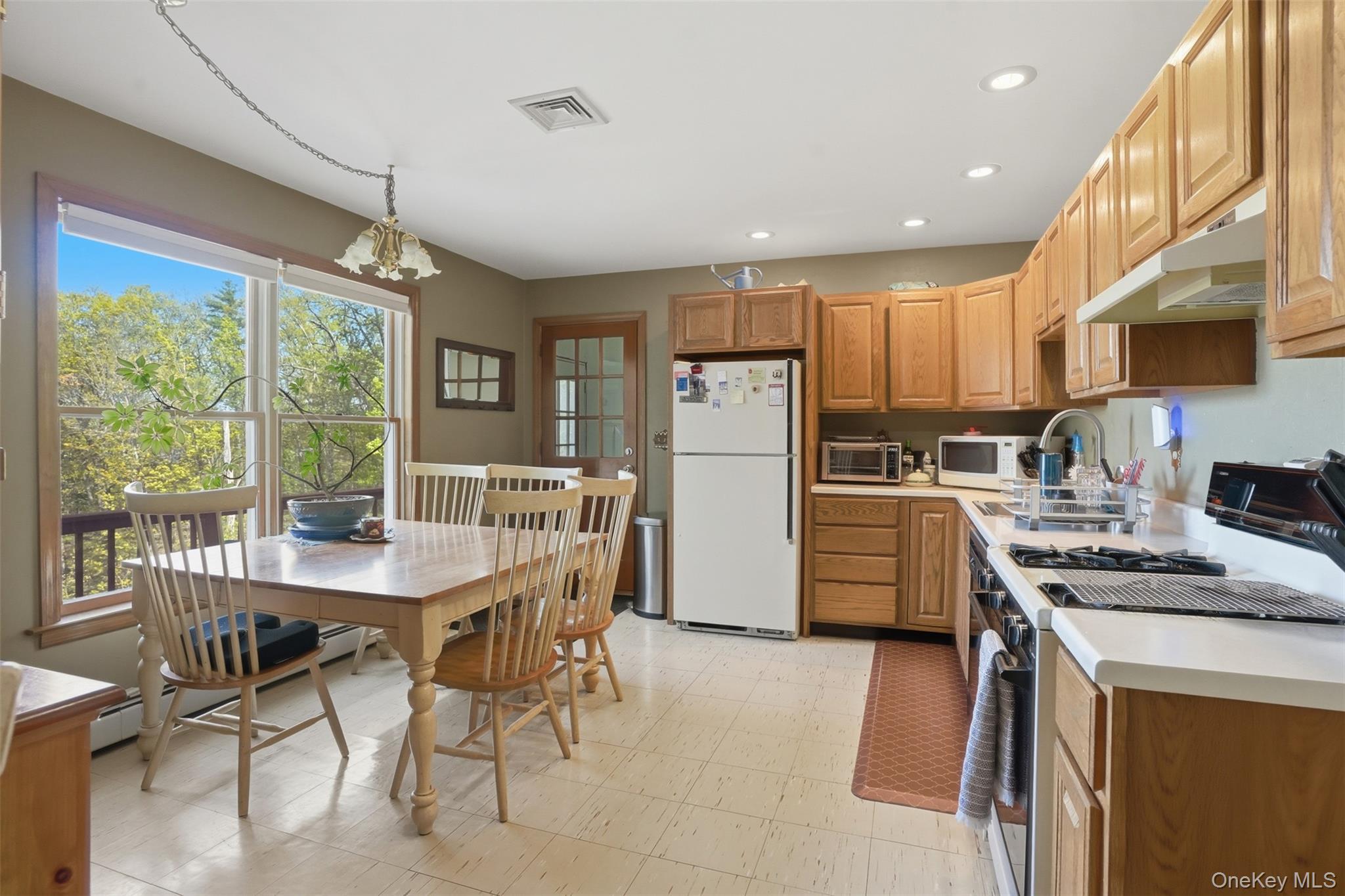 Single Family Sunset Circle  Columbia County, NY 12526, MLS-1025502-21