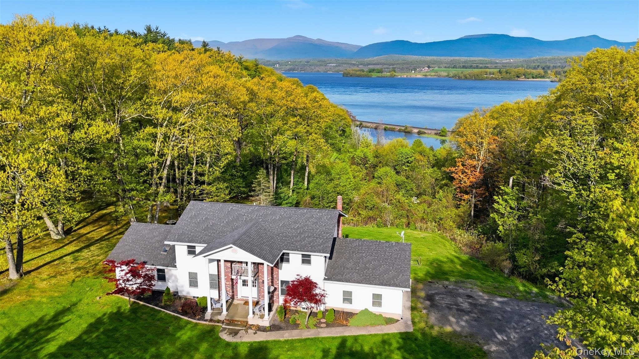 Single Family Sunset Circle  Columbia County, NY 12526, MLS-1025502-7