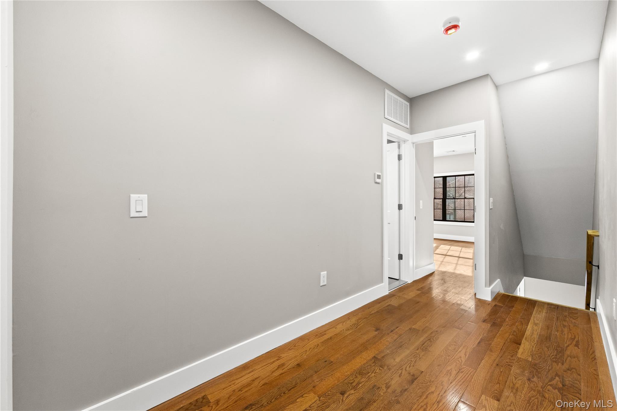 Single Family E 143rd Street Bronx, NY 10454, MLS-1025509-11