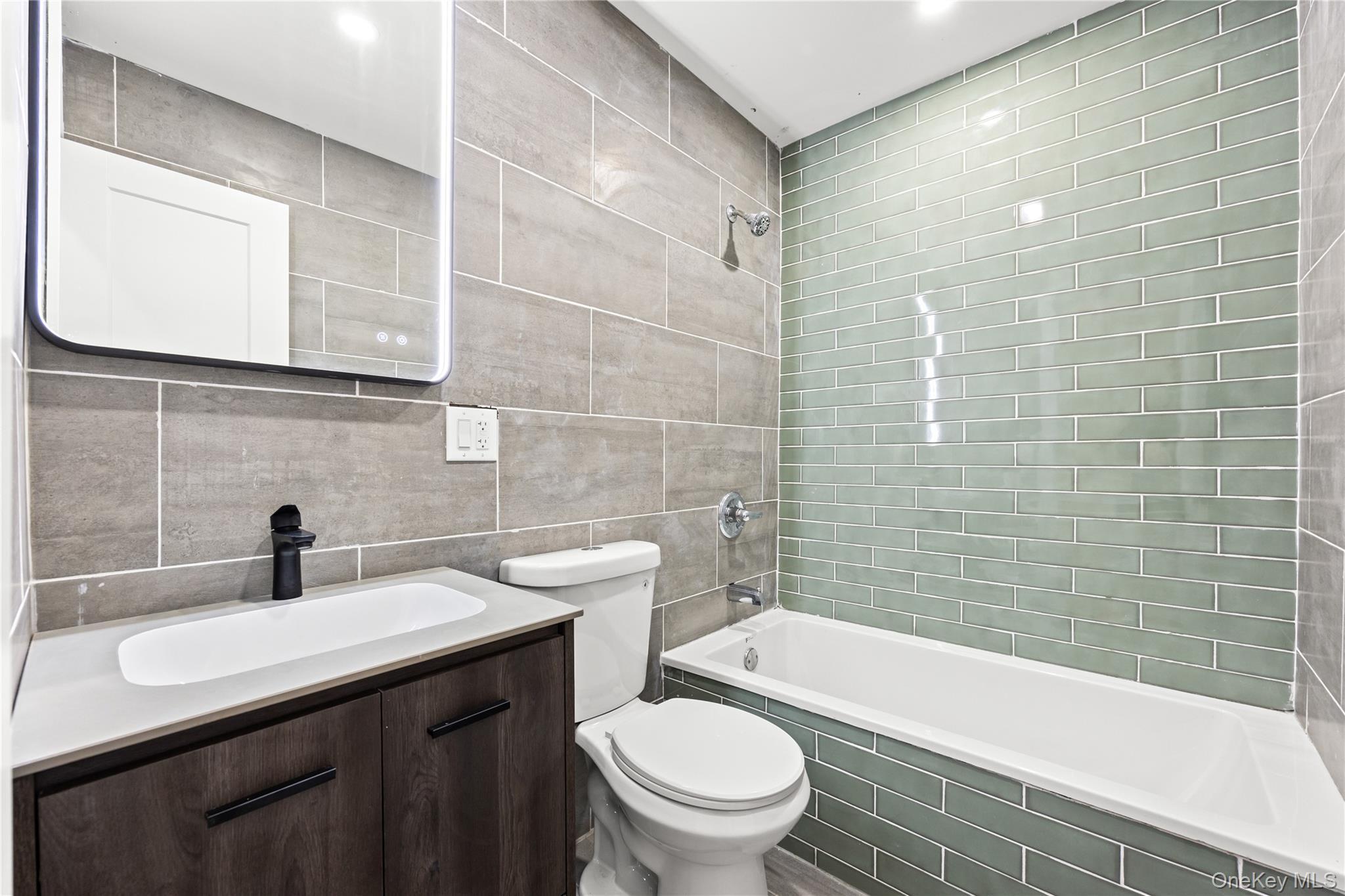 Single Family E 143rd Street Bronx, NY 10454, MLS-1025509-29