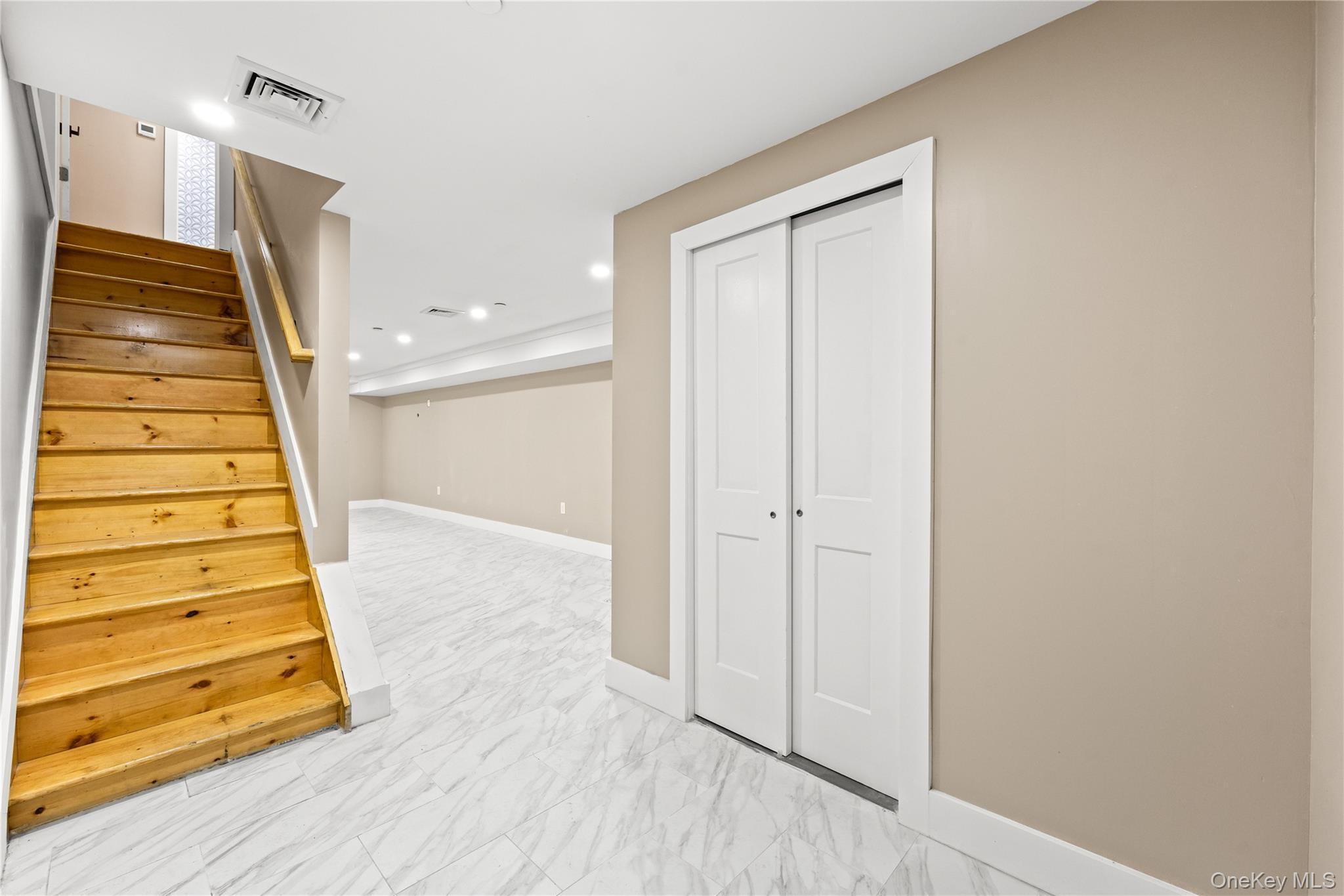 Single Family E 143rd Street Bronx, NY 10454, MLS-1025509-8