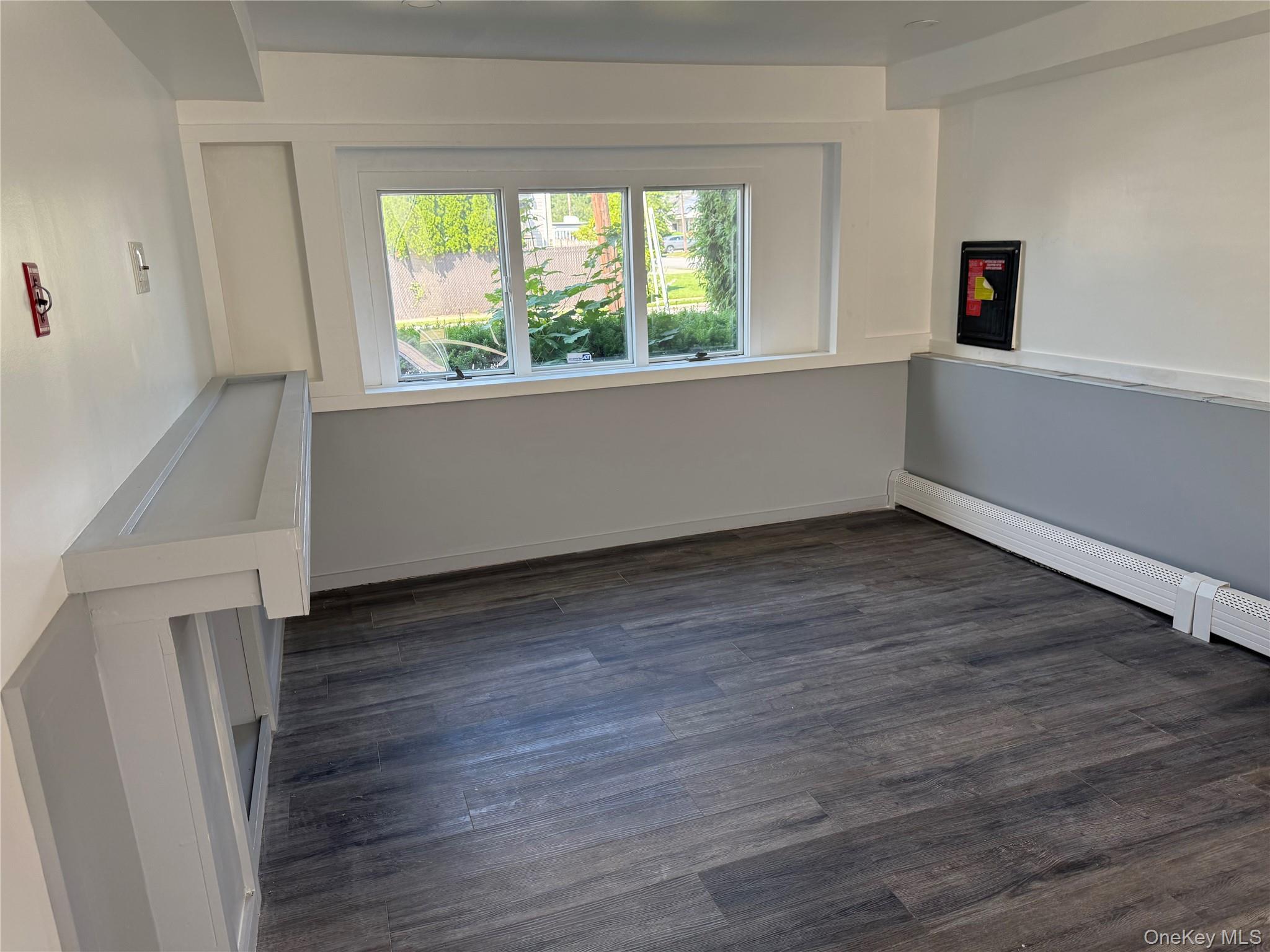 Single Family Noble Street Suffolk County, NY 11703, MLS-1025541-18