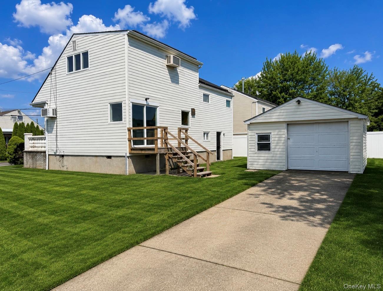 Single Family Noble Street Suffolk County, NY 11703, MLS-1025541-2