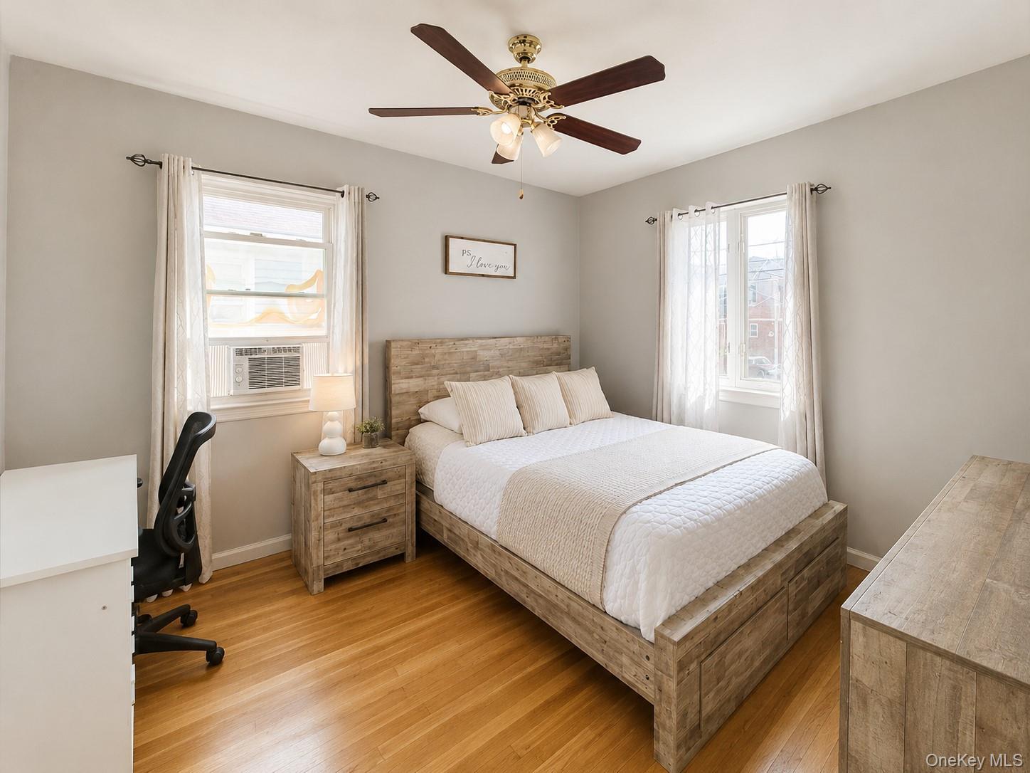 Single Family Bayview Avenue Bronx, NY 10465, MLS-1025553-12