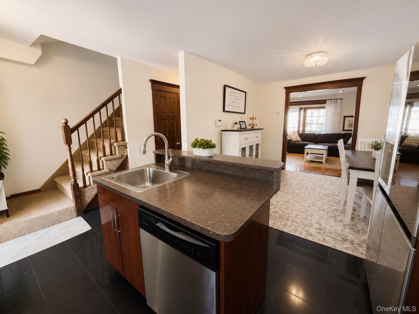 Single Family Bayview Avenue Bronx, NY 10465, MLS-1025553-3