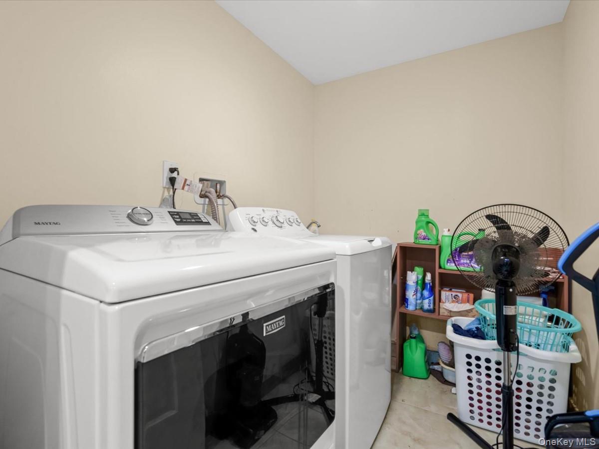 Single Family 61st Avenue  Queens, NY 11362, MLS-1025557-27