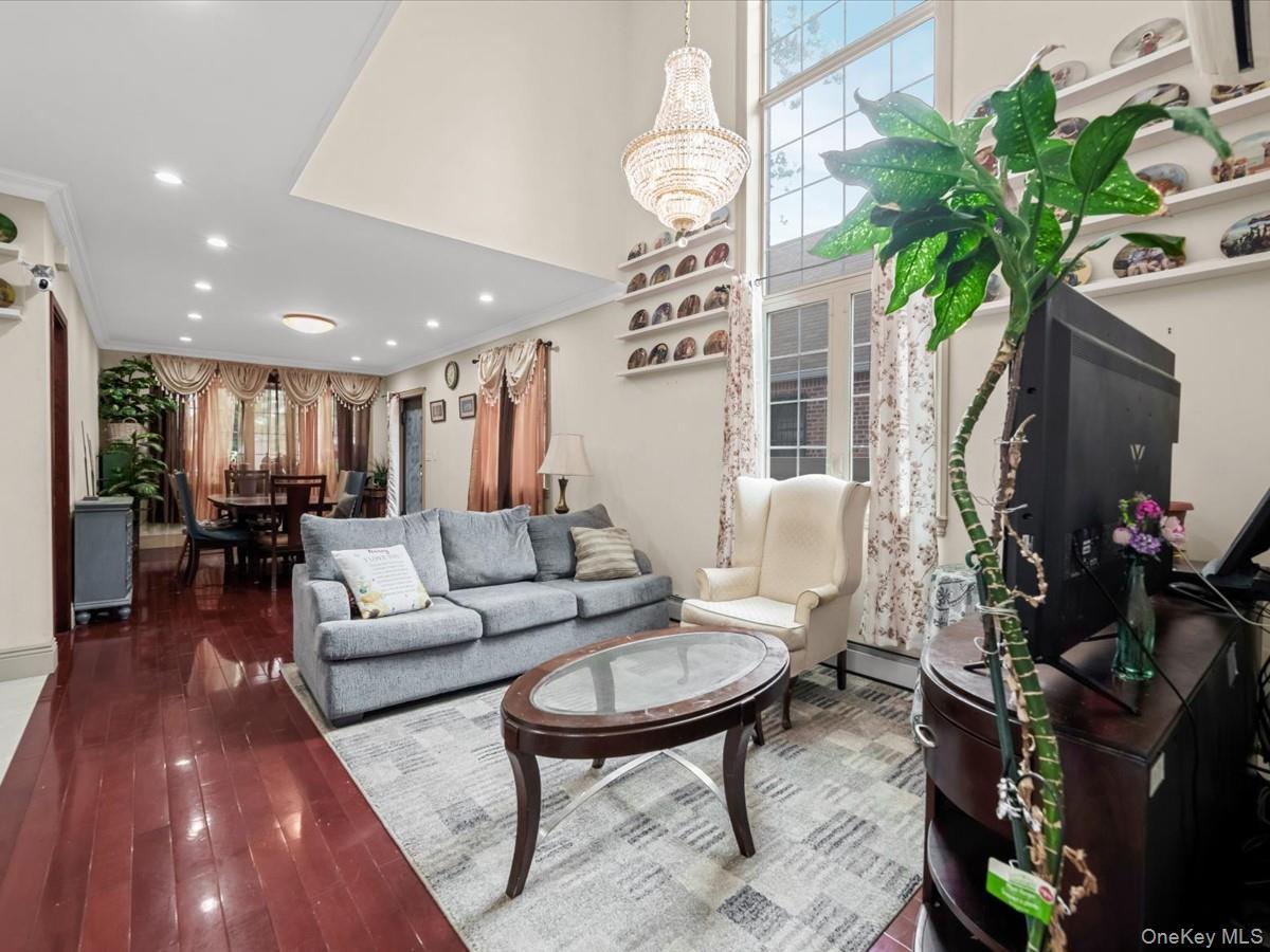 Single Family 61st Avenue  Queens, NY 11362, MLS-1025557-6