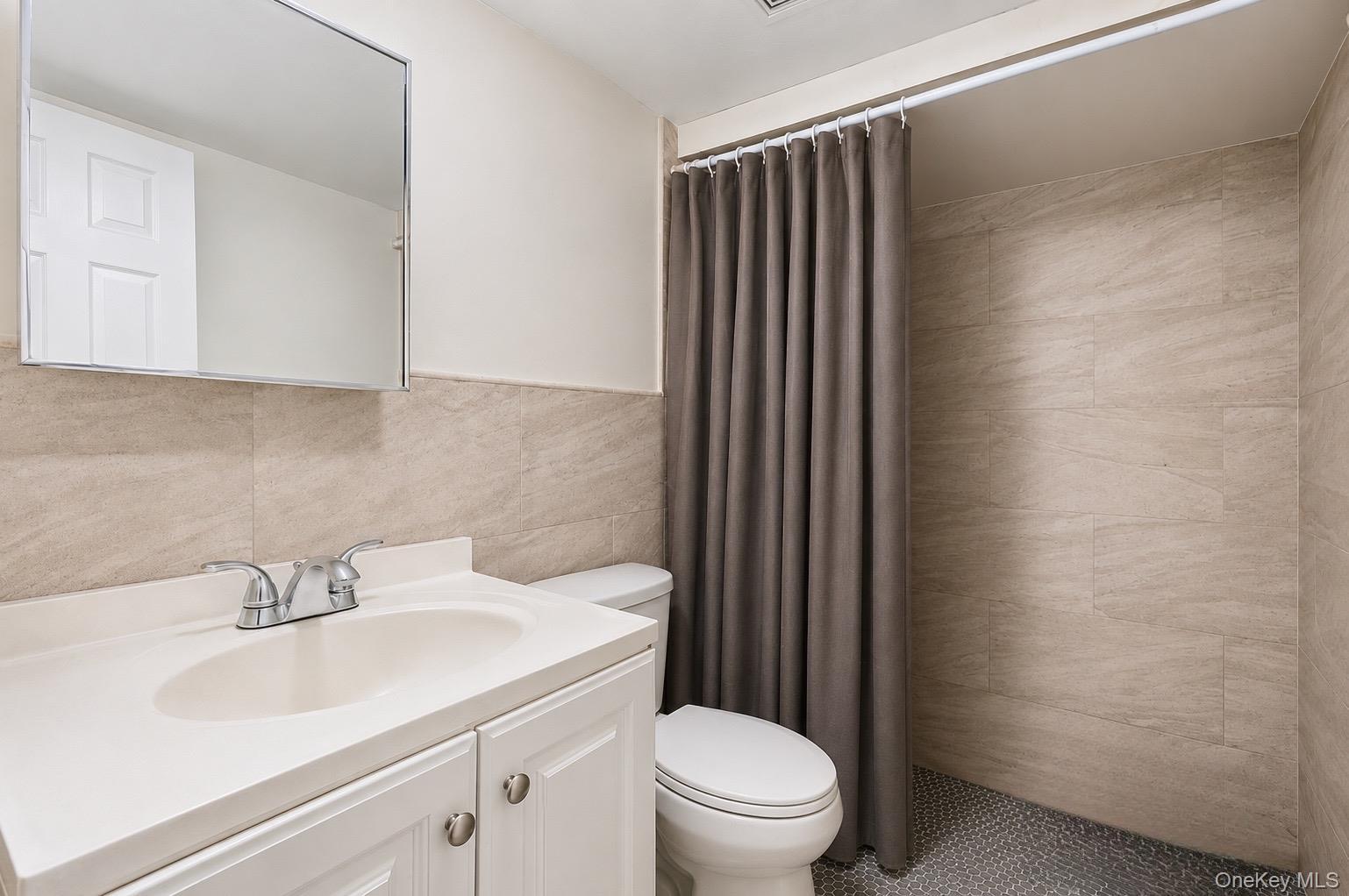 Single Family 110th Street Queens, NY 11419, MLS-1025577-11