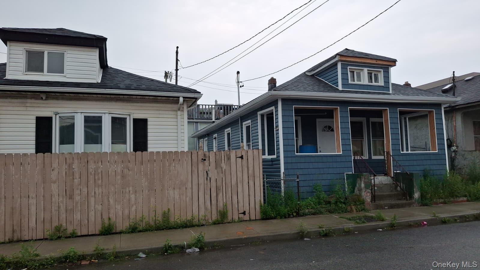 Single Family Beach 25th Street Queens, NY 11691, MLS-1025580-12