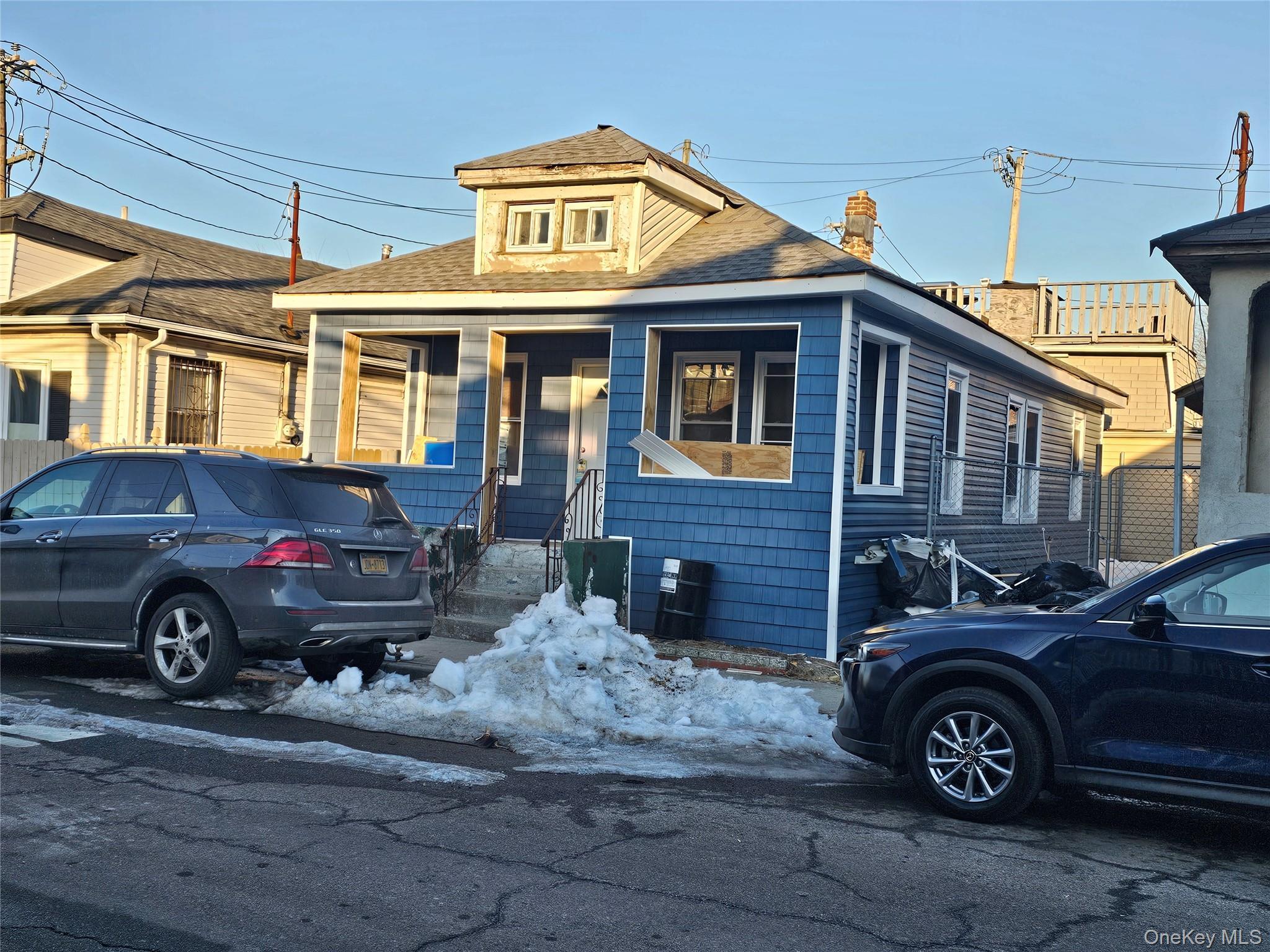 Single Family Beach 25th Street Queens, NY 11691, MLS-1025580-2