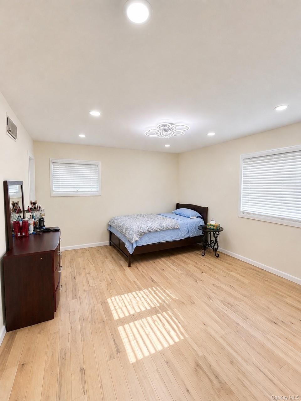 Single Family Woodmere Drive  Nassau County, NY 11581, MLS-1025653-12