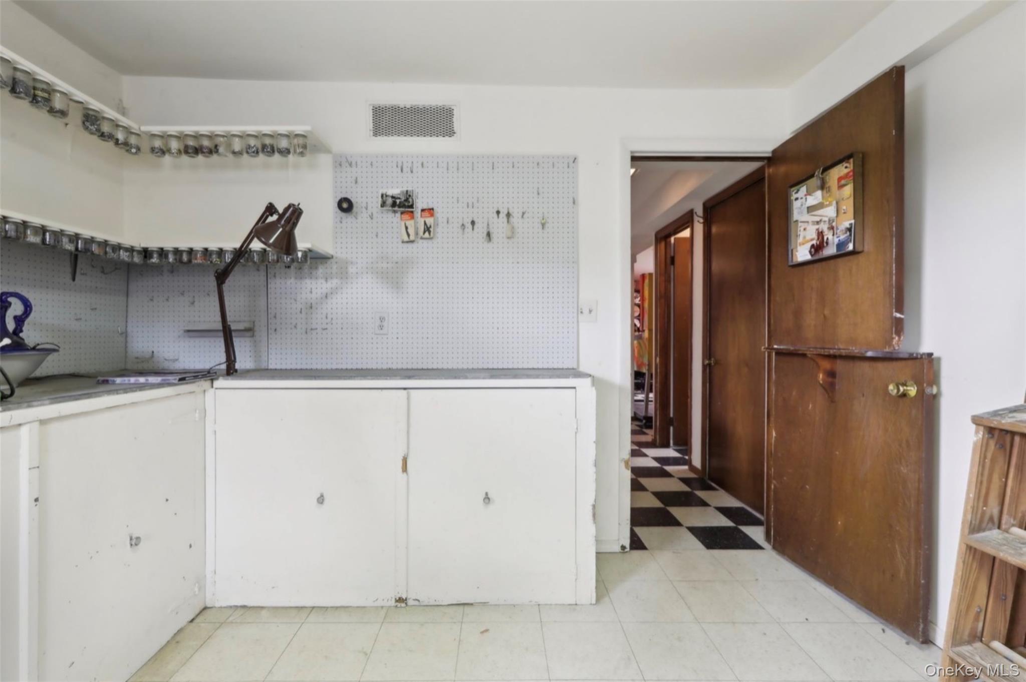 Single Family Lafayette Avenue Rockland County, NY 10993, MLS-1025665-18