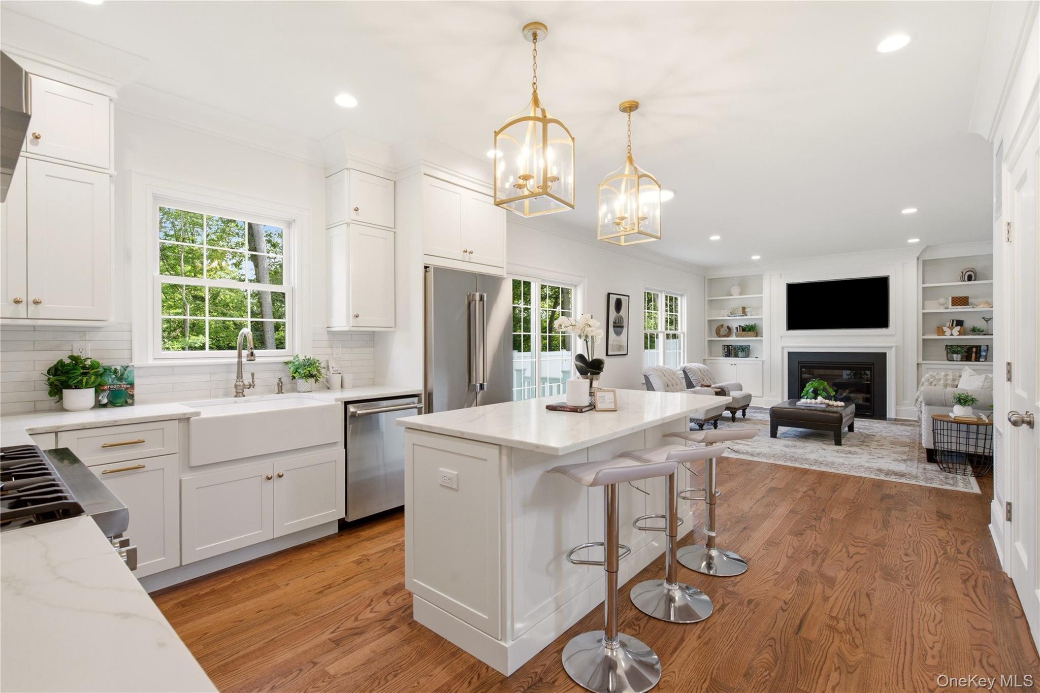 Single Family Glen Way Suffolk County, NY 11724, MLS-1025670-13