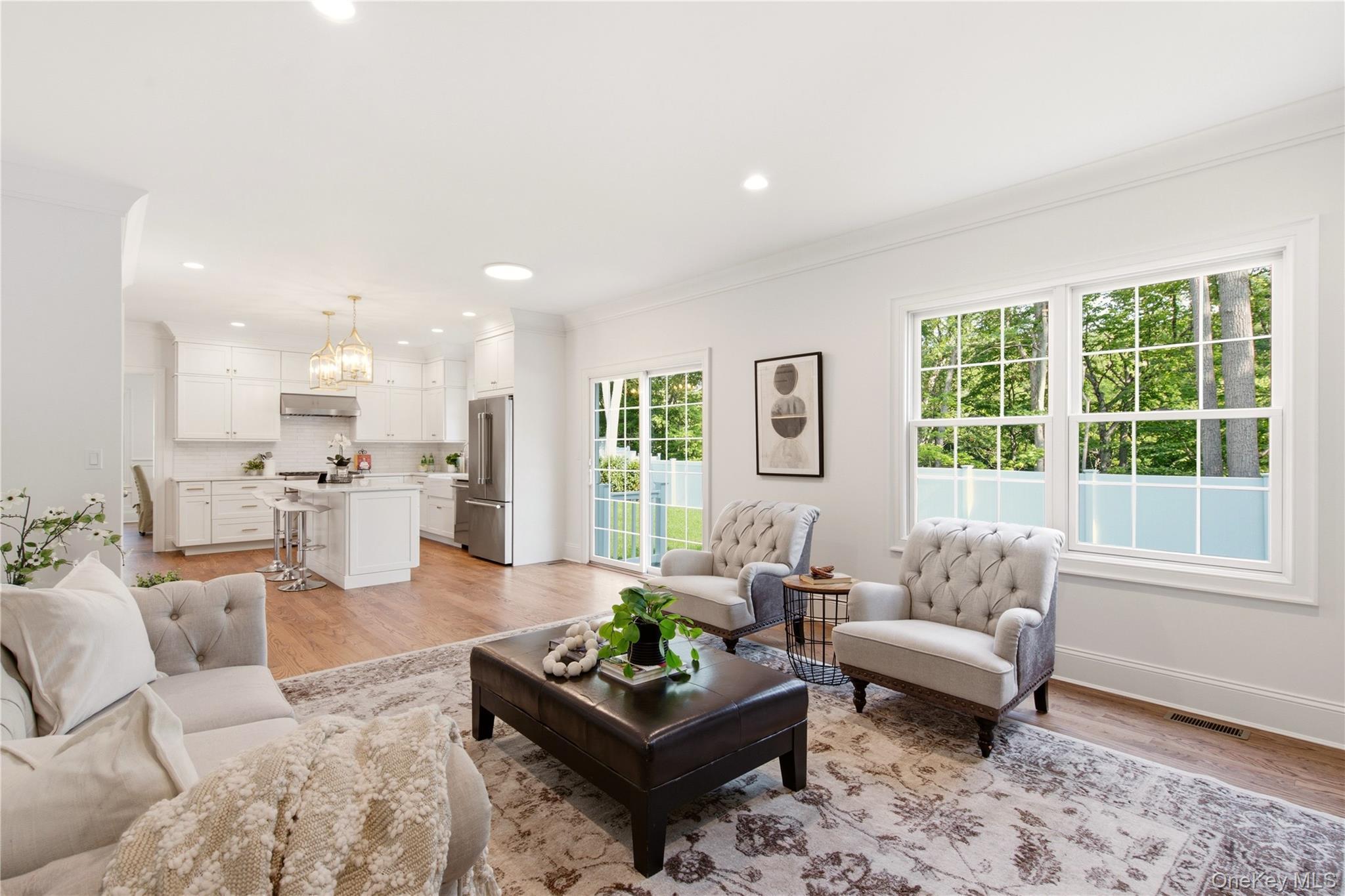 Single Family Glen Way Suffolk County, NY 11724, MLS-1025670-14