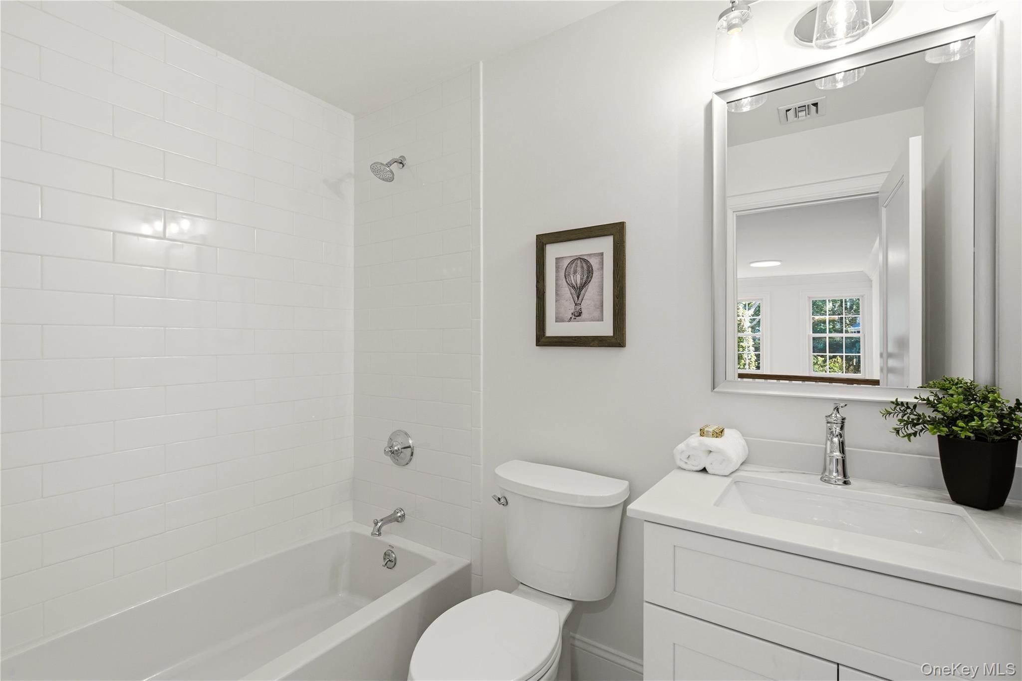 Single Family Glen Way Suffolk County, NY 11724, MLS-1025670-19