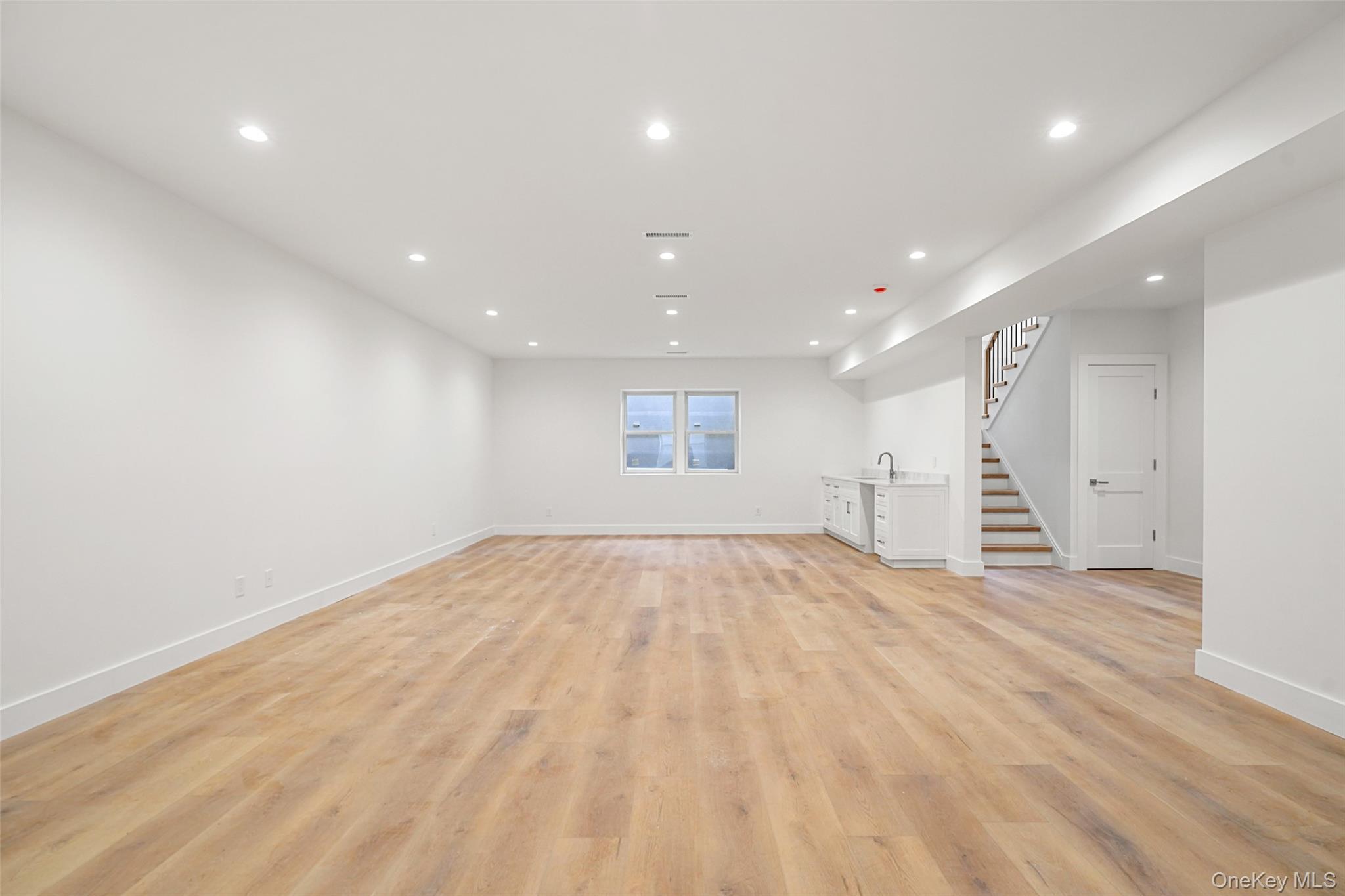 Single Family Crest Lane  Westchester County, NY 10583, MLS-1025675-21