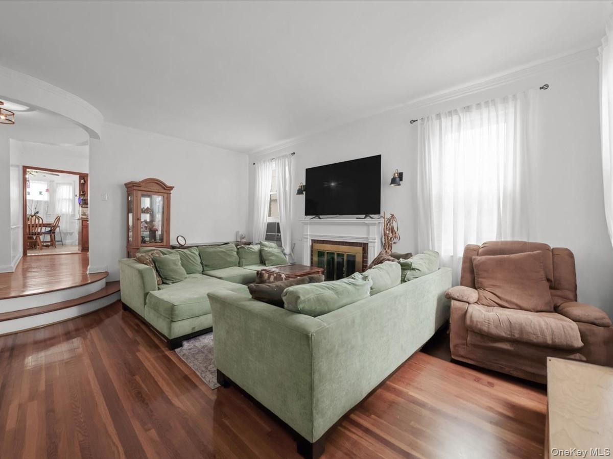 Single Family 181st Street Queens, NY 11365, MLS-1025679-2