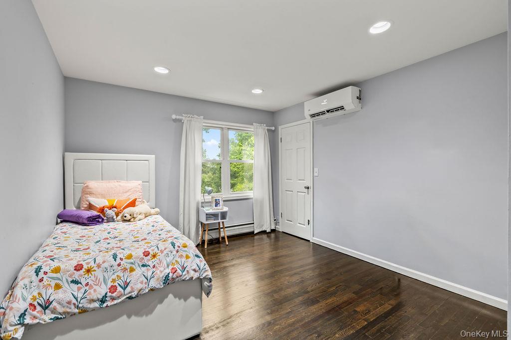 Single Family Orangeburg Road Rockland County, NY 10965, MLS-1025730-25