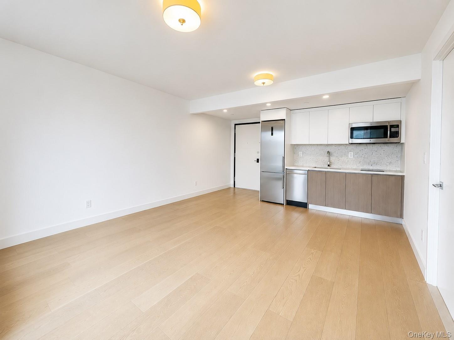 Condo Ocean Avenue  Brooklyn, NY 11229, MLS-1025732-3