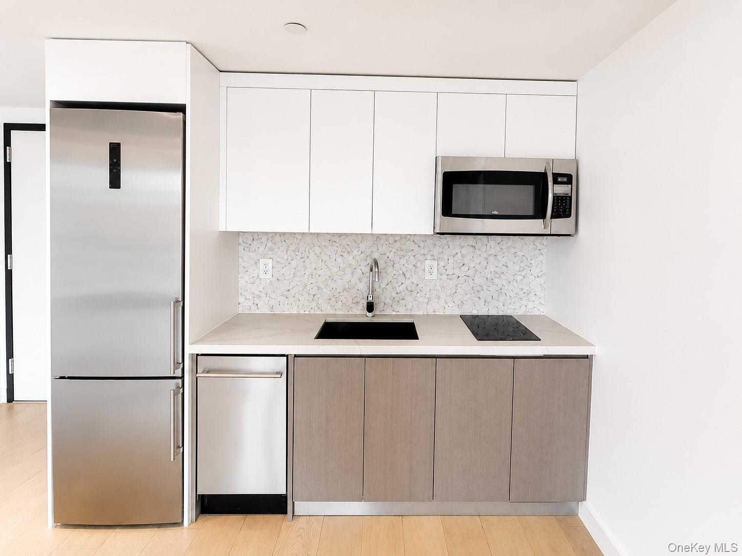 Condo Ocean Avenue  Brooklyn, NY 11229, MLS-1025732-4