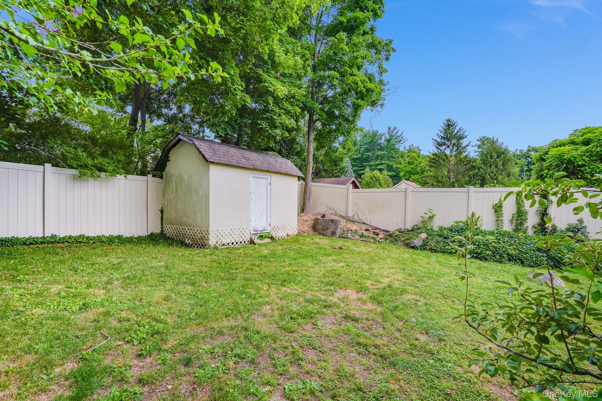 Single Family Pomeroy Street Westchester County, NY 10566, MLS-1025737-41