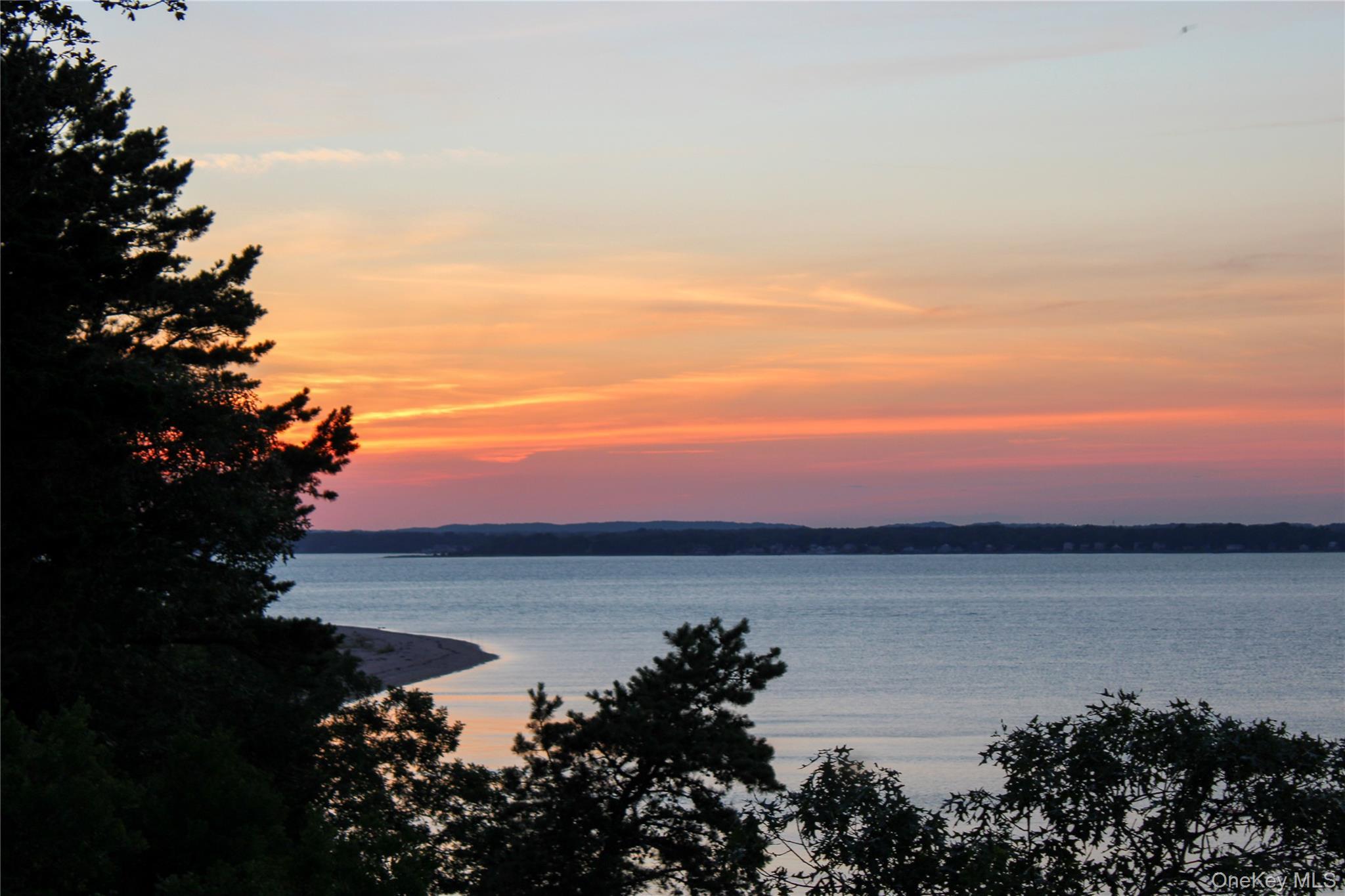 Single Family Red Cedar Point Road Suffolk County, NY 11946, MLS-1025760-16
