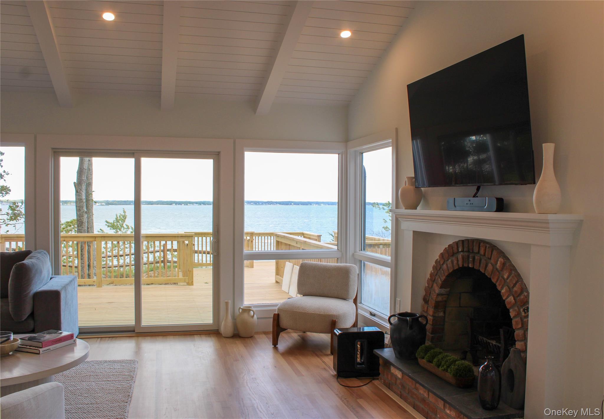 Single Family Red Cedar Point Road Suffolk County, NY 11946, MLS-1025760-5