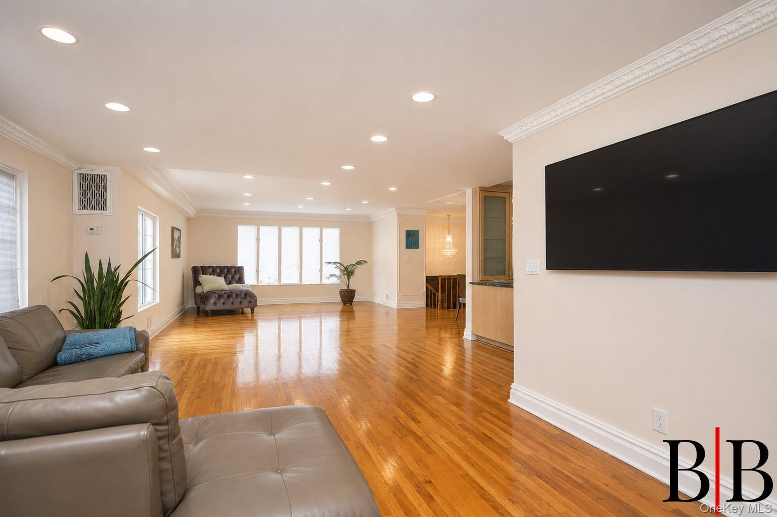 Single Family National Drive Brooklyn, NY 11234, MLS-1025769-21