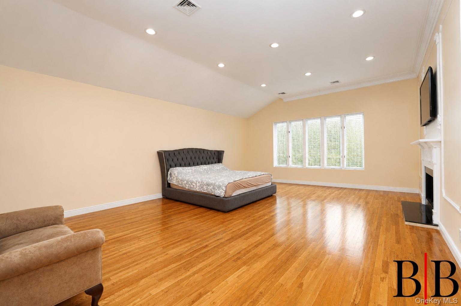Single Family National Drive Brooklyn, NY 11234, MLS-1025769-46