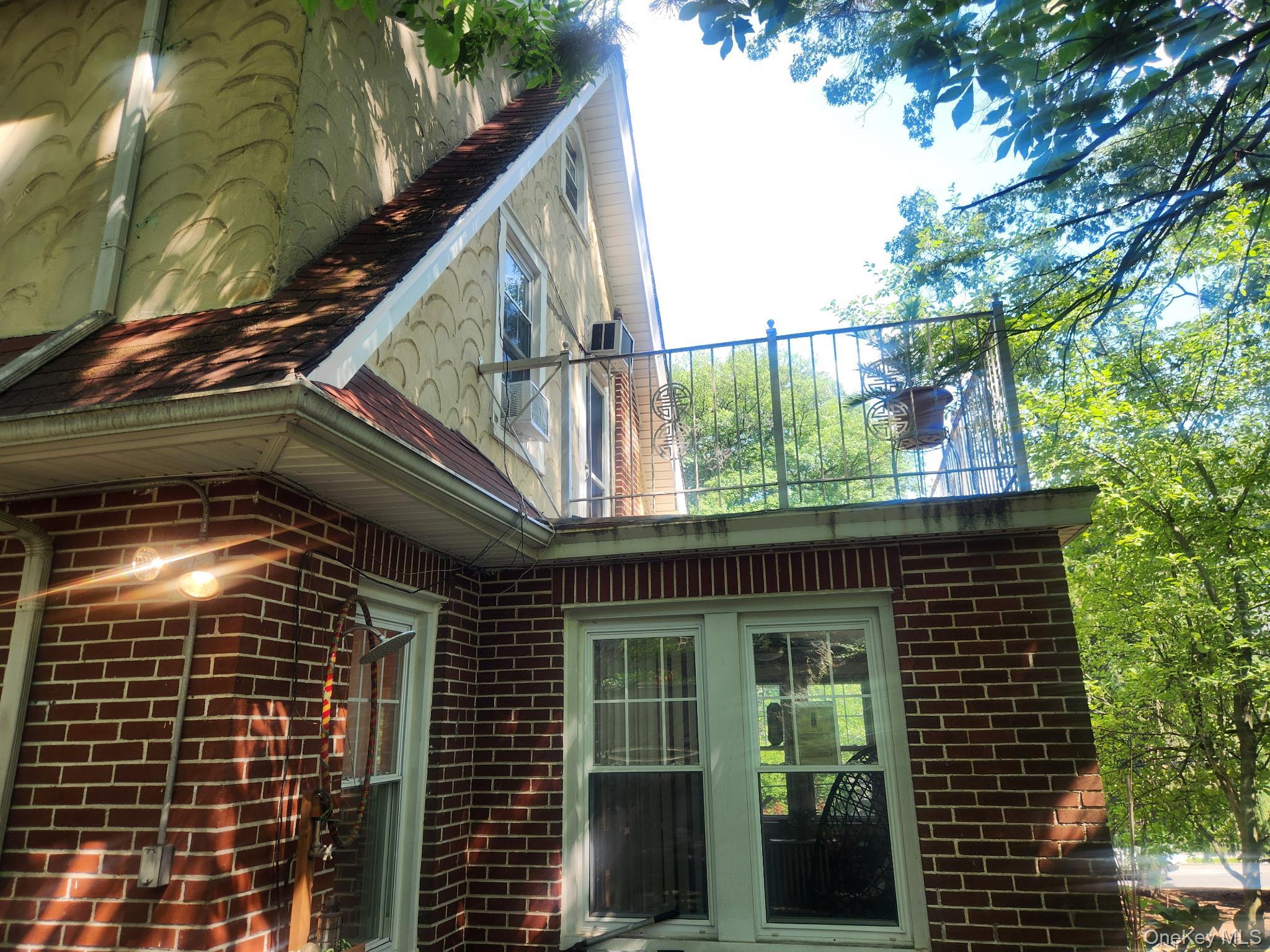 Single Family Rumsey Road  Westchester County, NY 10705, MLS-1025815-32