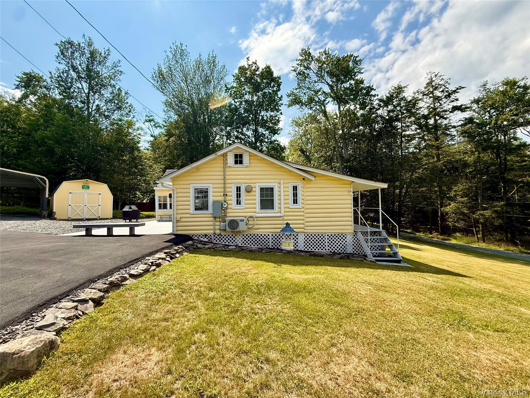 Single Family Liberty Place N Sullivan County, NY 12778, MLS-1025829-2