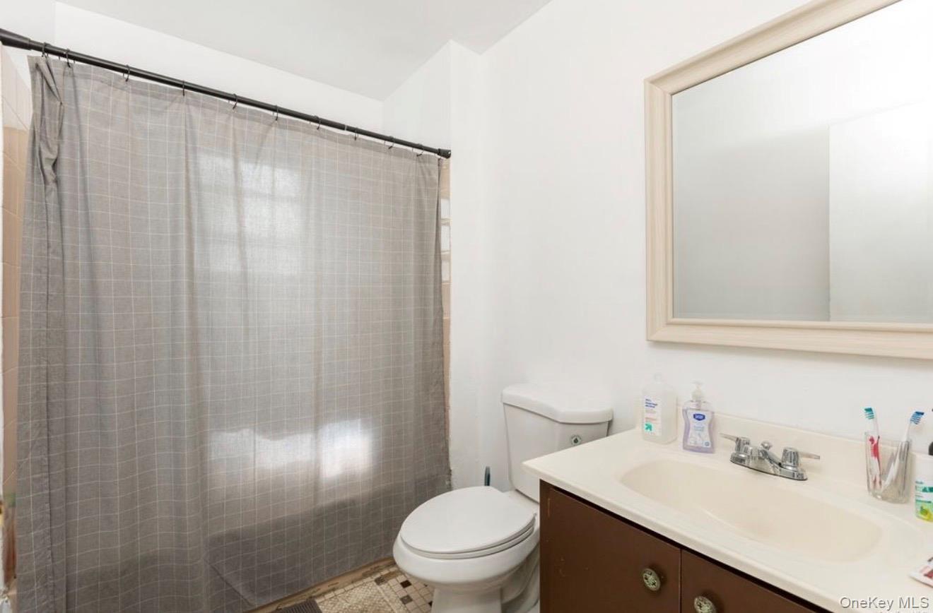 Single Family Clarice Boulevard  Suffolk County, NY 11741, MLS-1025865-12