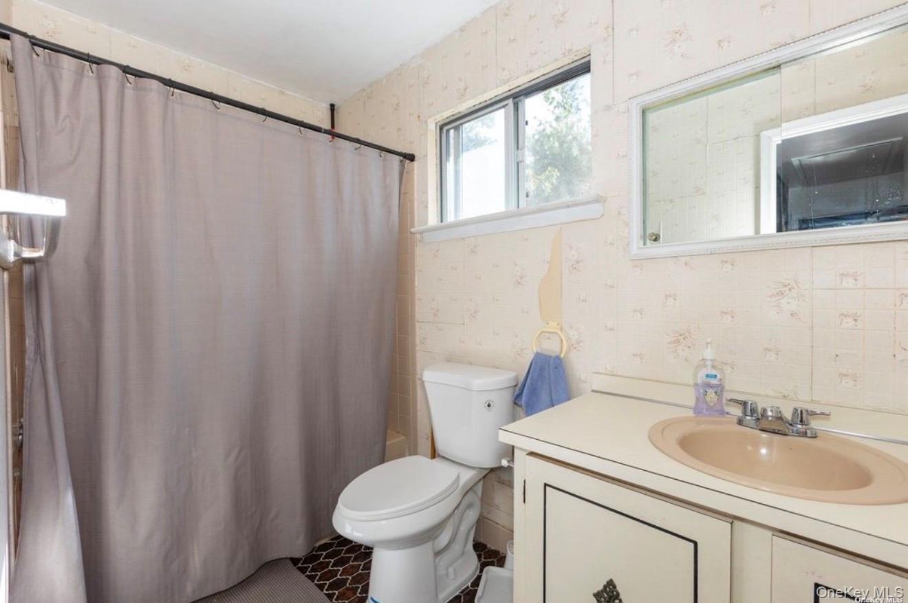 Single Family Clarice Boulevard  Suffolk County, NY 11741, MLS-1025865-19