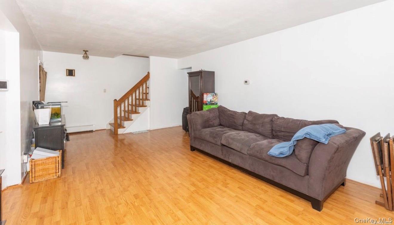 Single Family Clarice Boulevard  Suffolk County, NY 11741, MLS-1025865-4