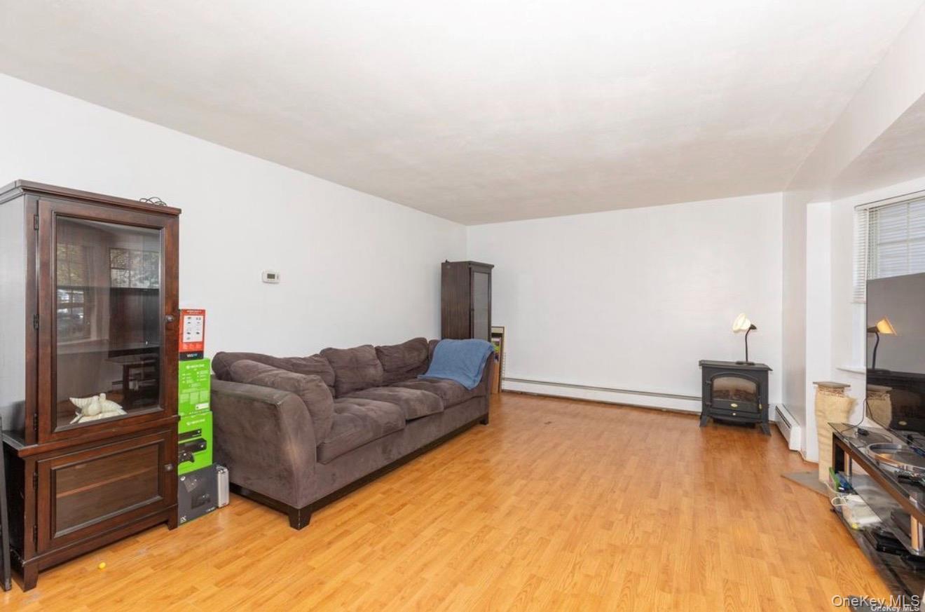 Single Family Clarice Boulevard  Suffolk County, NY 11741, MLS-1025865-5