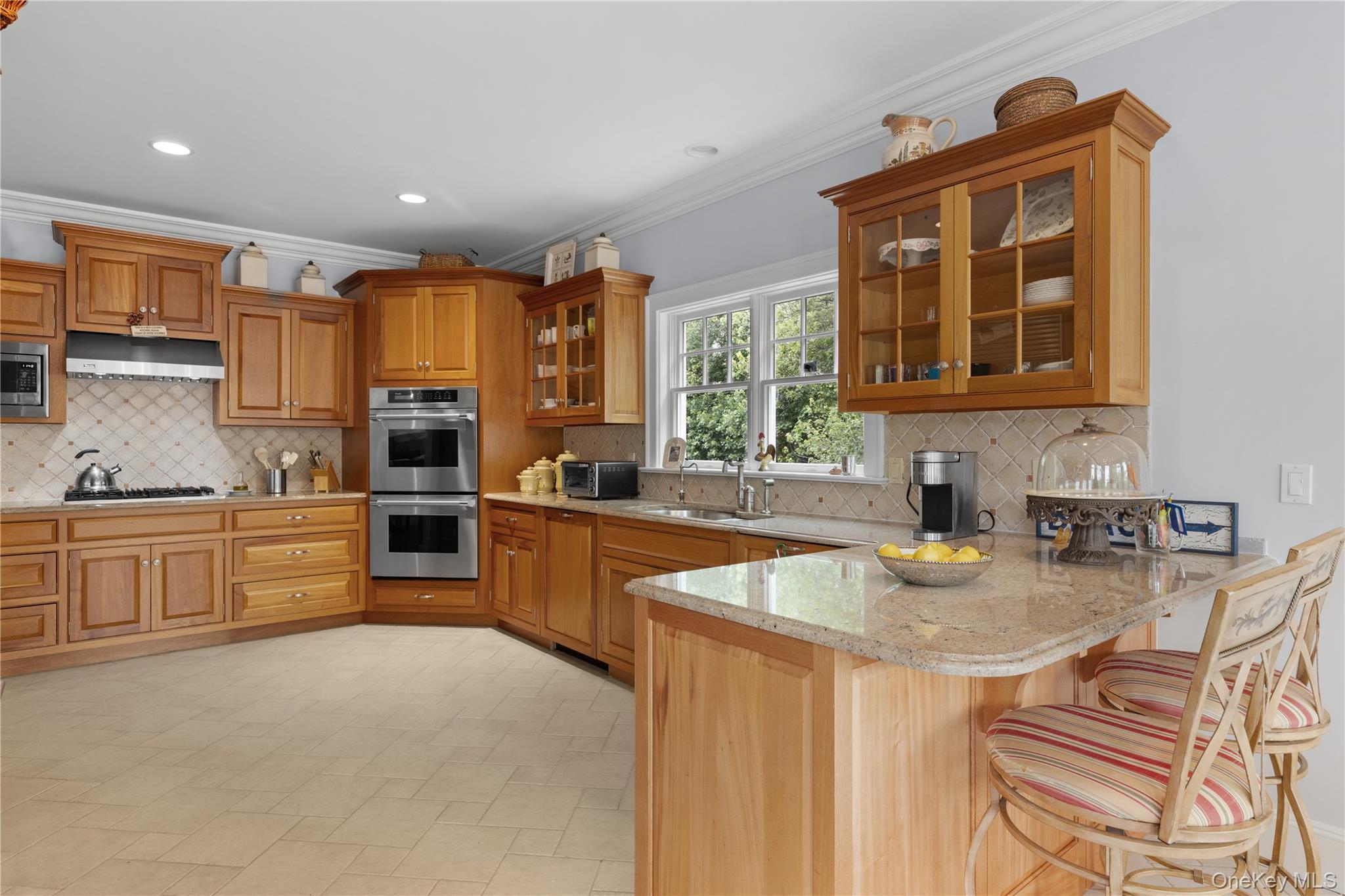 Single Family Jessup Lane  Suffolk County, NY 11978, MLS-1025877-11