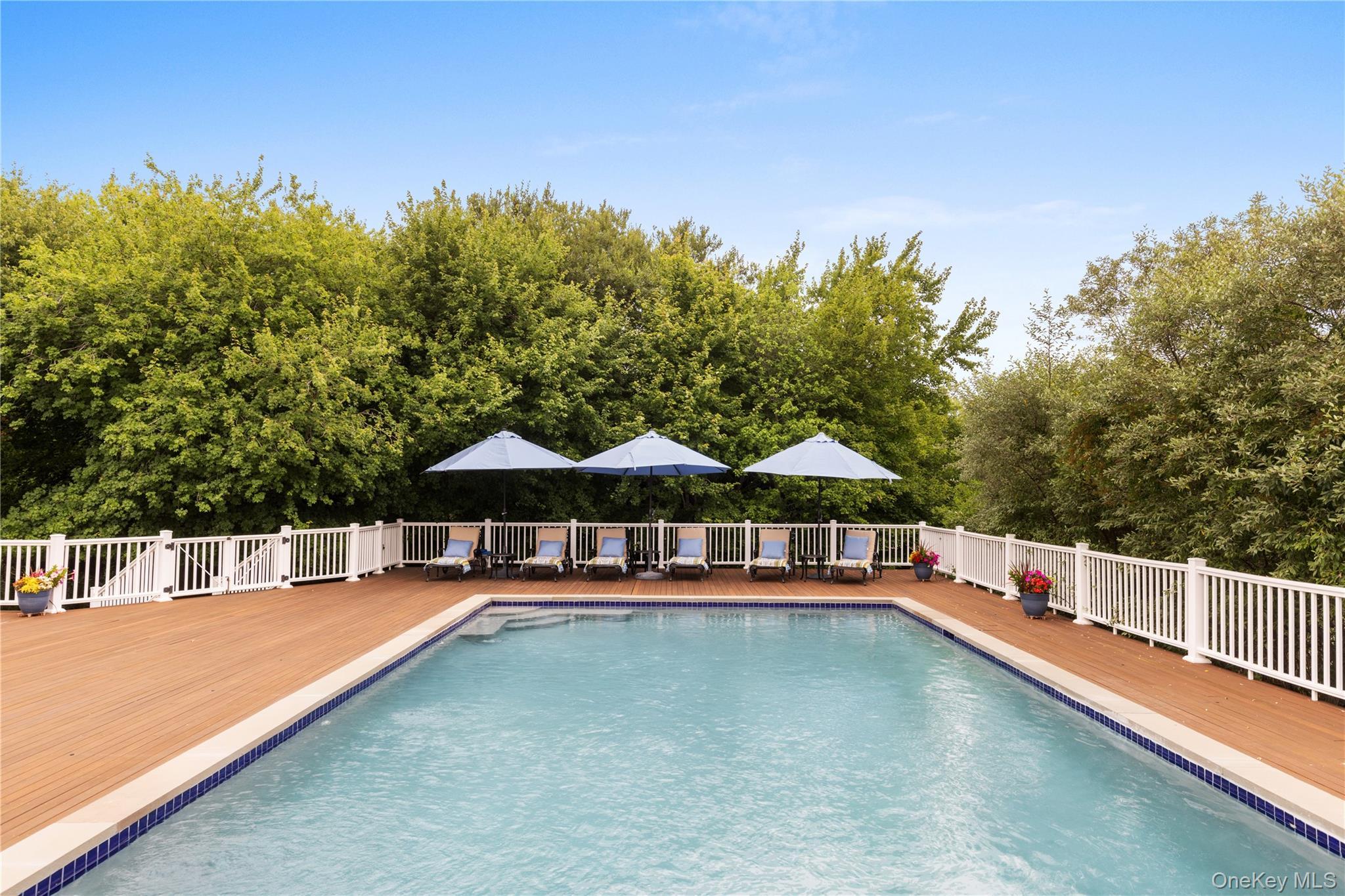 Single Family Jessup Lane  Suffolk County, NY 11978, MLS-1025877-27