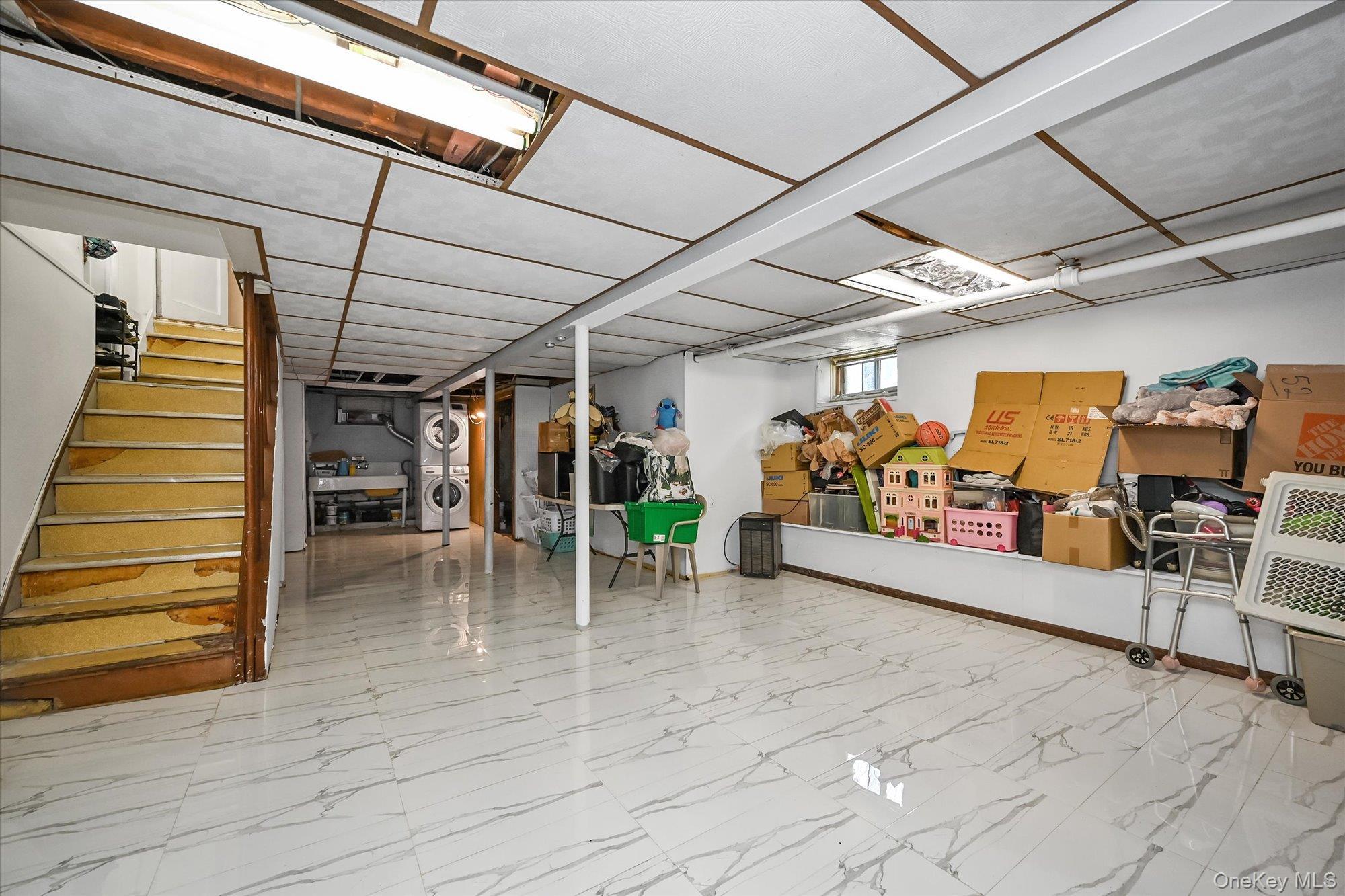 Single Family 36th Avenue Queens, NY 11361, MLS-1025886-14