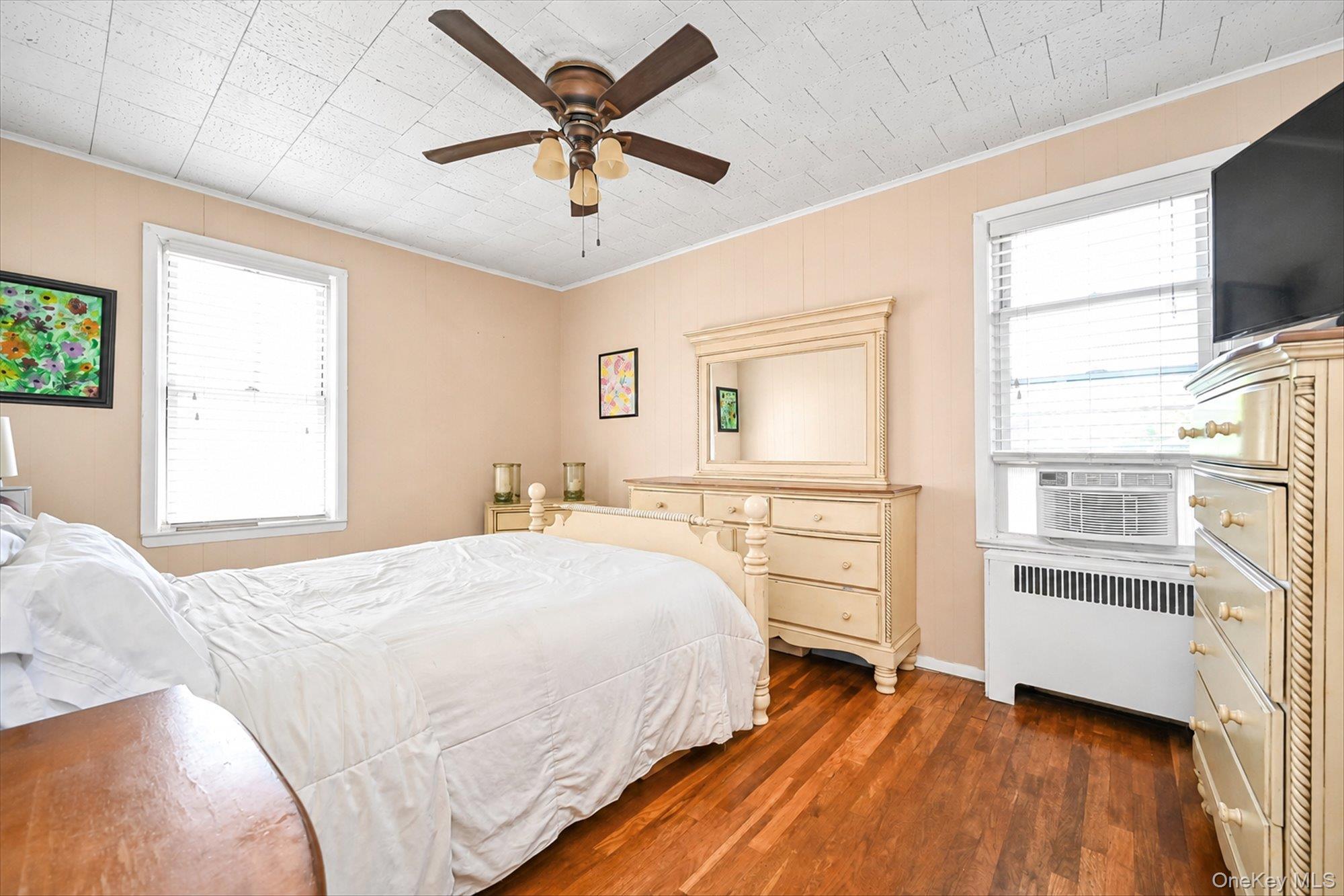 Single Family 36th Avenue Queens, NY 11361, MLS-1025886-9