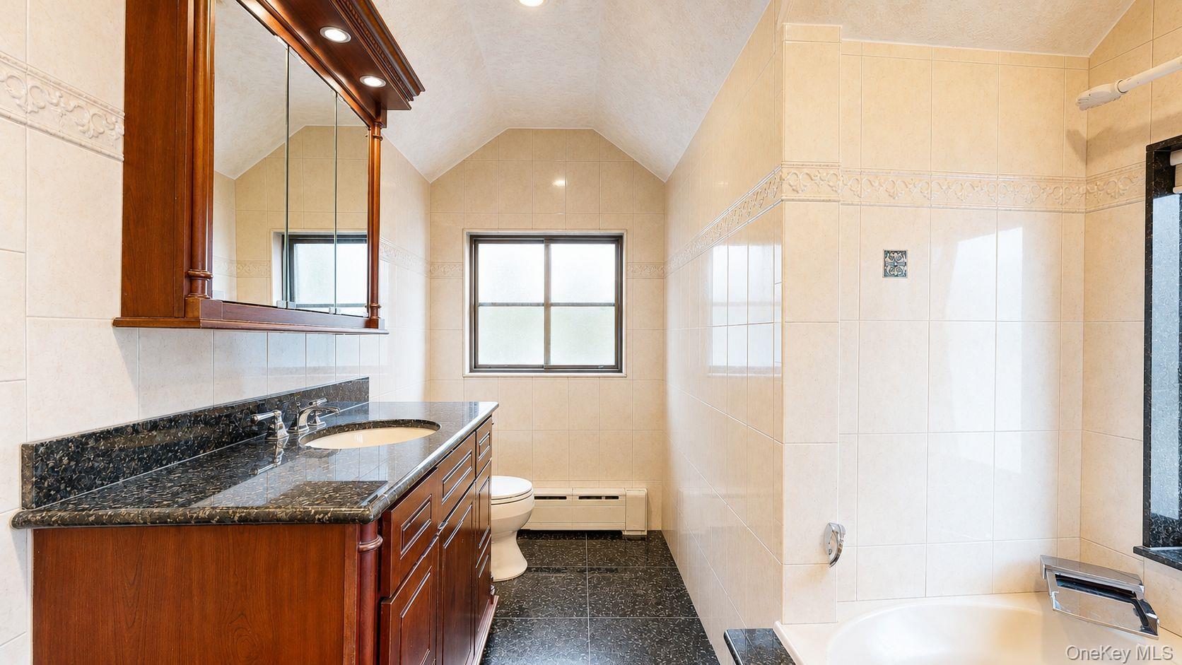 Single Family 9th Avenue Queens, NY 11357, MLS-1025893-31