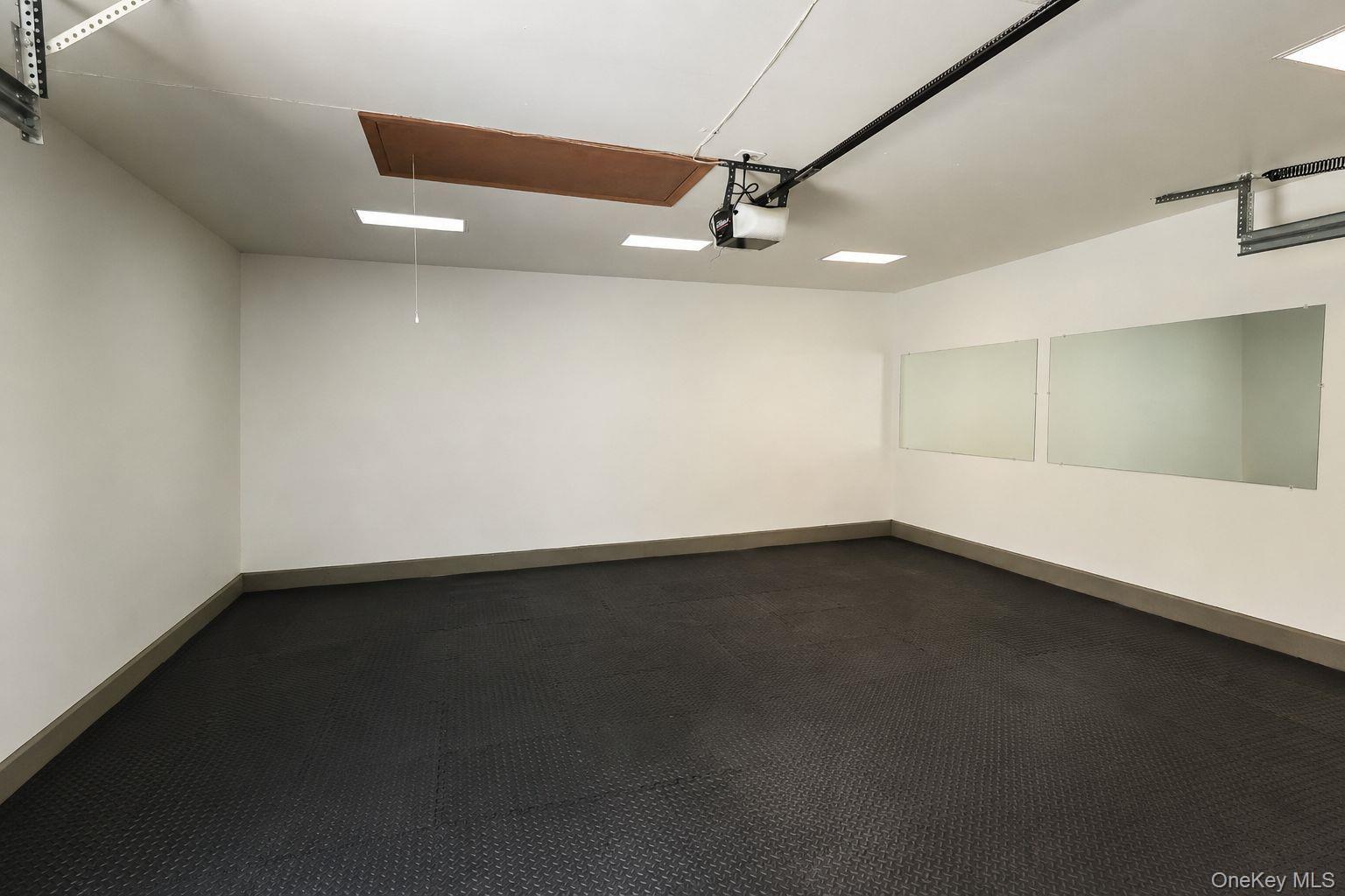 Single Family 9th Avenue Queens, NY 11357, MLS-1025893-44