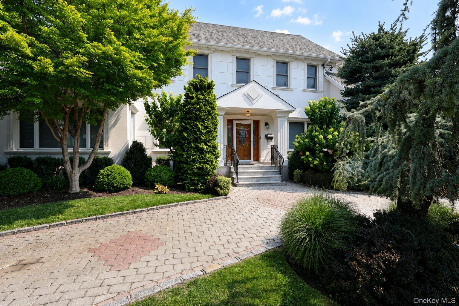 Single Family 9th Avenue Queens, NY 11357, MLS-1025893-5