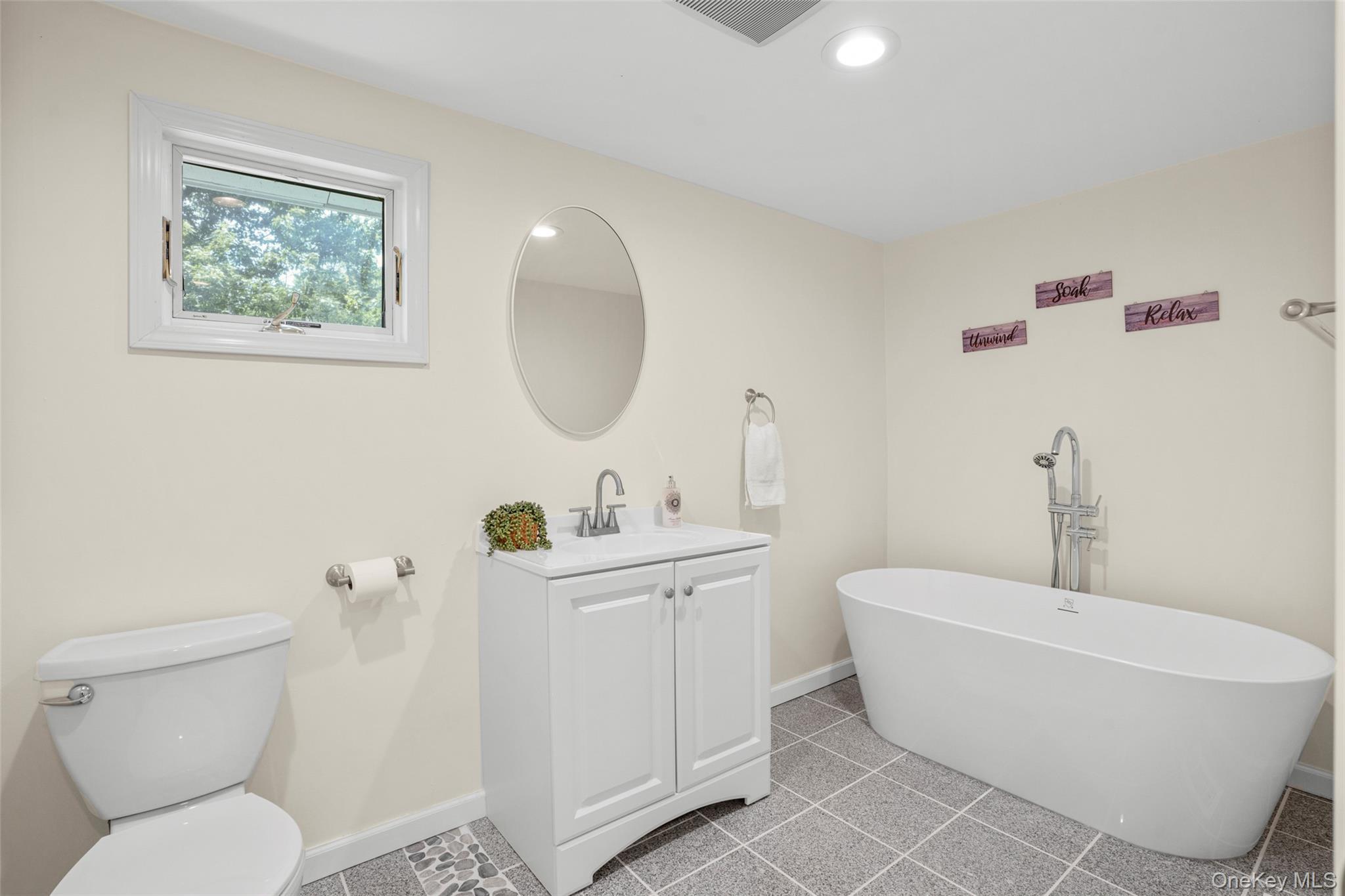 Single Family High Hill Road Greene County, NY 12015, MLS-1025923-21