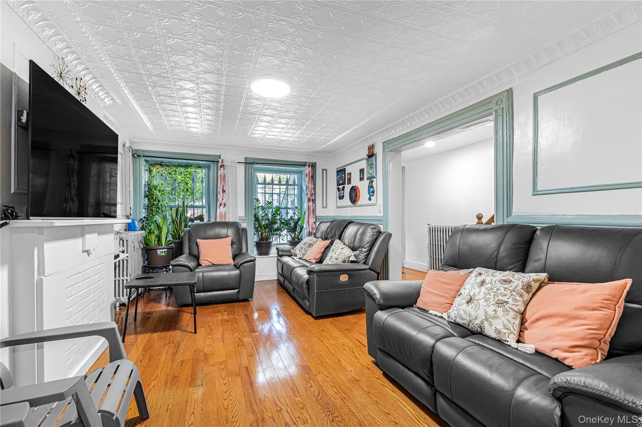 Single Family Bushwick Avenue Brooklyn, NY 11207, MLS-1025933-4